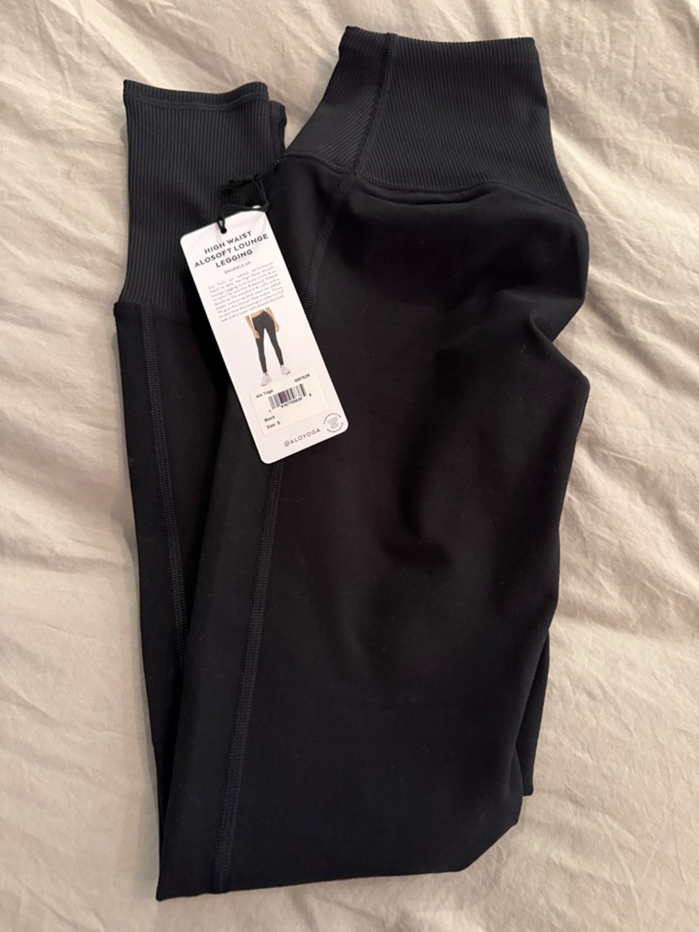 ALO Yoga Black High-Waist Performance Leggings - Picture 5 of 5